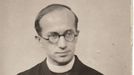 Jezuita Josef Cukr na fotografii z roku 1945.