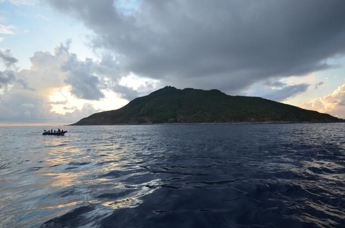 Senkaku, neobydlený kus země, o nějž svádějí boj Čína a Japonsko.