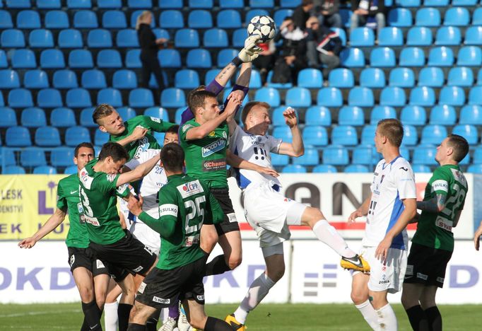 Milan Baroš se loučí s fanoušky Baníku Ostrava v posledním duelu ročníku s Jabloncem