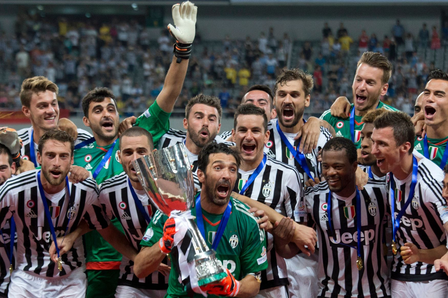 Juventus Turín slaví zisk italského Superpoháru