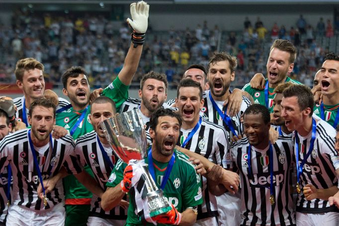 Juventus Turín slaví zisk italského Superpoháru.