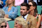 Beckham viděl v semifinále Wimbledonu výprask Strýcové, slavil i zakladatel Redditu