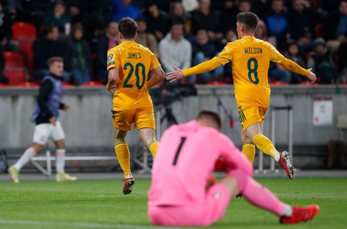 Soccer Football - World Cup - UEFA Qualifiers - Group E - Czech Republic v Wales - Sinobo Stadium, Prague, Czech Republic - October 8, 2021 Wales' Daniel James celebrates