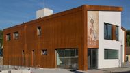 "Naším úkolem bylo vytvořit návrh, který do místa přinese nový impulz a zároveň zapadne do okolní zástavby i atmosféry," řekl architekt Pavel Pekár Z P.P. Architects. 