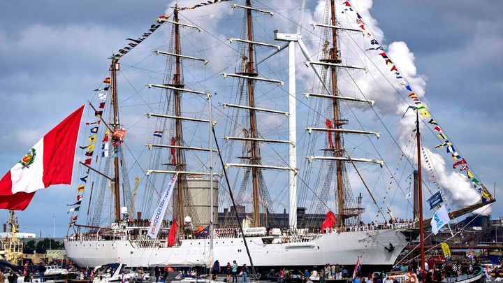 Festival SAIL přiváží stovky plachetnic z celého světa, oslavuje 750 let Amsterdamu