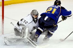 Obhájci Stanley Cupu v krizi, Králové podruhé padli