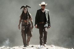 Depp a Verbinski dotáhli Lone Rangera k traileru