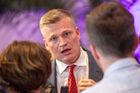 Turek couvá. Připustil, že rychlostí přes dvě stě upaloval dálnicí v Česku