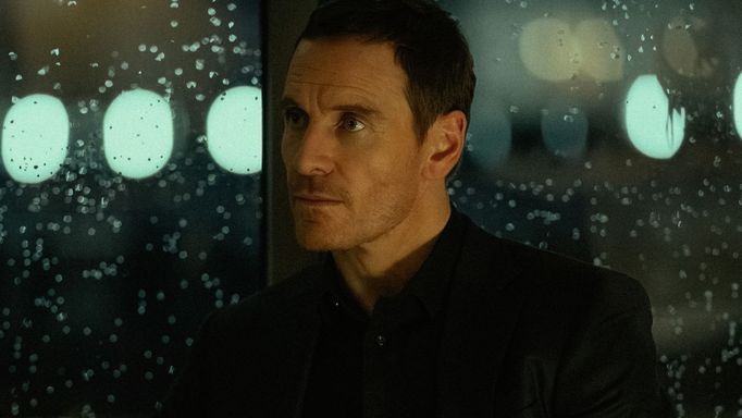 Michael Fassbender jako Marťan.