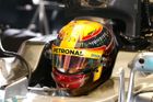 Trojnásobný mistr světa Lewis Hamilton tentokrát dal na fanoušky a na design své přilby vypsal po sociálních sítích konkurz.