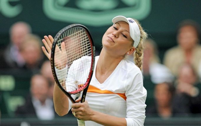 Anna Kurnikovová na exhibici v německém Halle 6. června 2009.