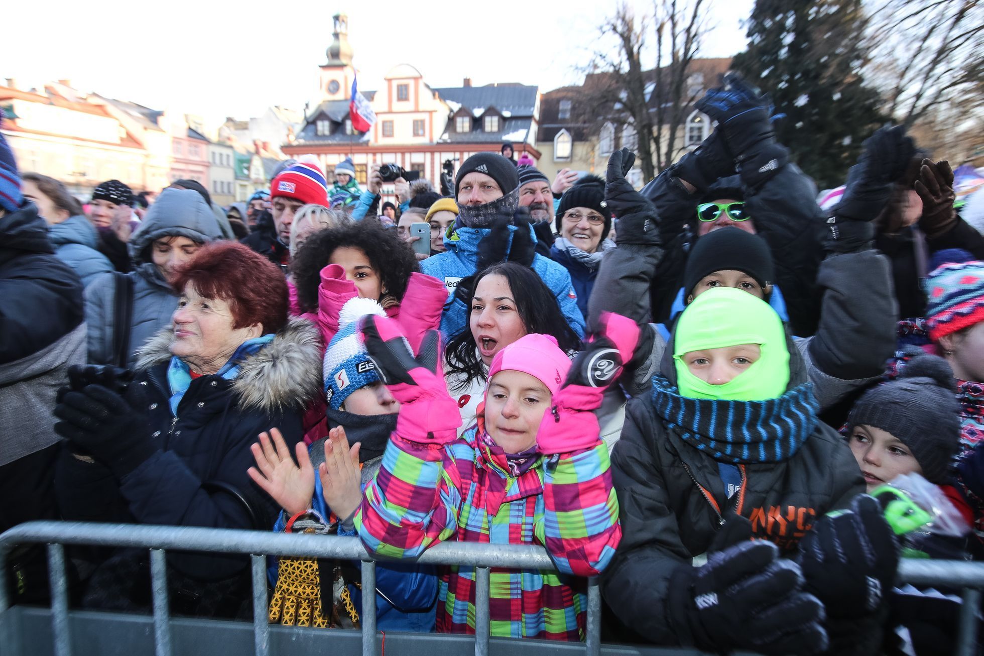 Vítání čtyř olympioniků ve Vrchlabí (2018) - Michal Krčmář, Eva Samková, Karolína Erbanová a Karolína Grohová