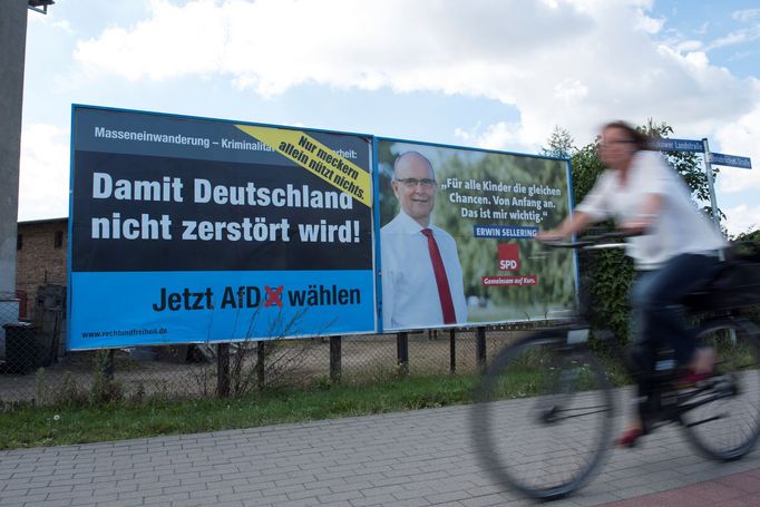 Předvolební billboard Alternativy pro Německo (AfD).