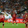 fotbal, Liga mistrů 2017/2018, Real Madrid - Liverpool, Gareth Bale střílí nůžkami gól
