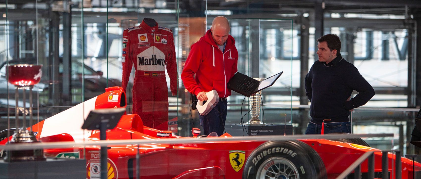 Schumacher fine print Automobilist