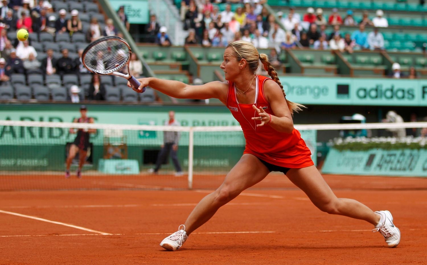 Dominika Cibulková ve čtvrtfinále French Open 2012