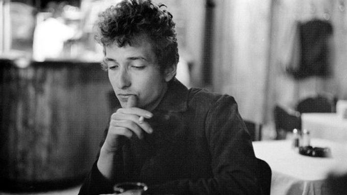 Bob Dylan mluví o Basement Tapes.