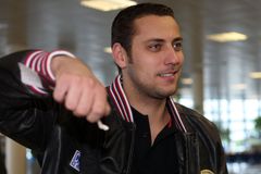 Pavelec má zdravotní problémy. Jeho start na MS je ohrožen