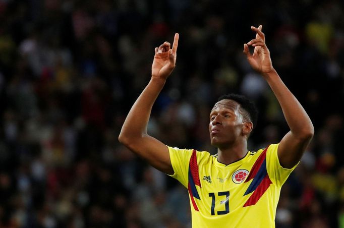 Yerry Mina slaví gól v zápase Kolumbie - Anglie na MS 2018