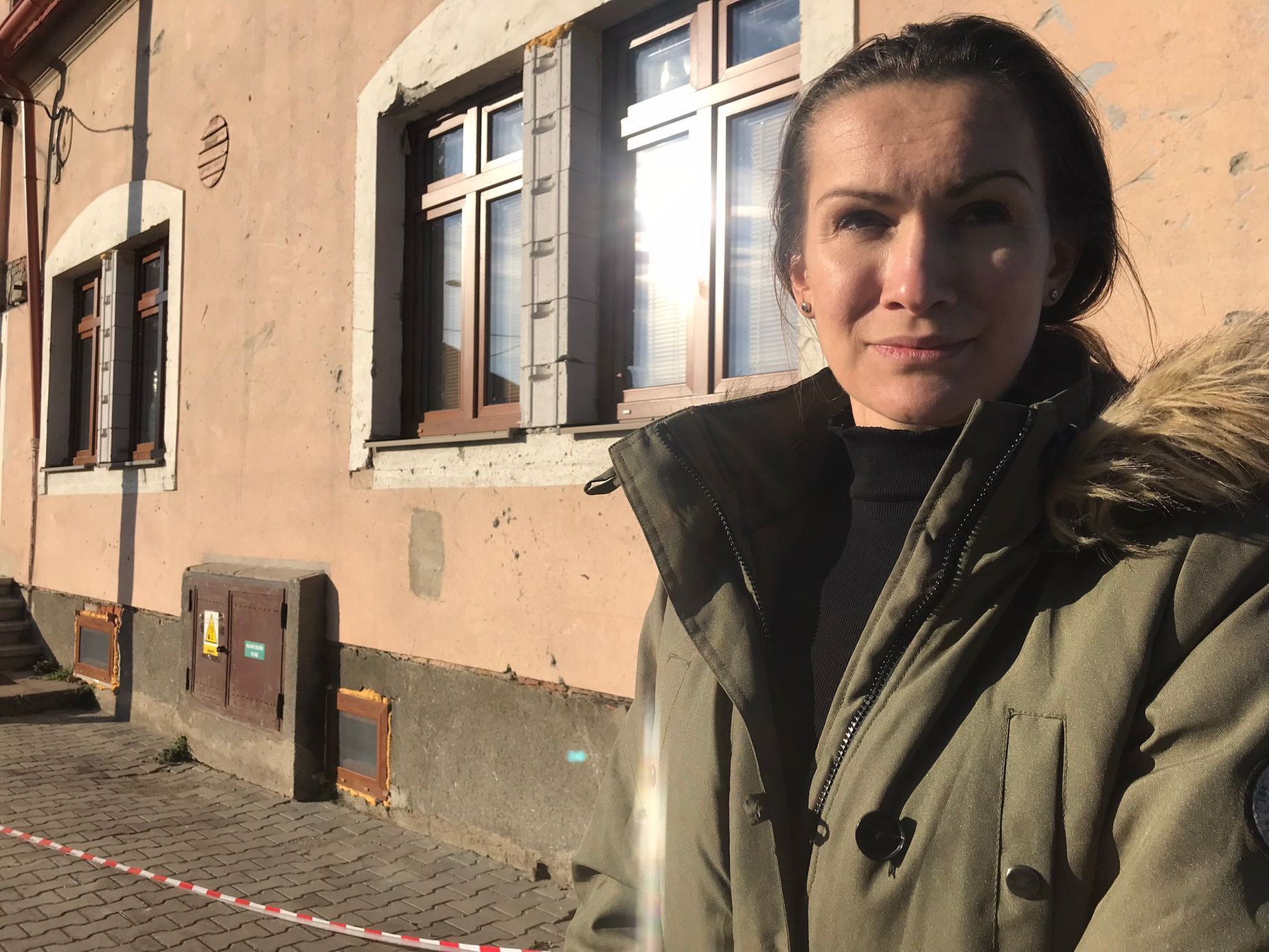 Nemám ráda negativní myšlenky, vím, že bude zase lépe, říká Aneta Stibůrková. V jejich rodině padly kvůli tornádu tři domy, další byly poškozeny.