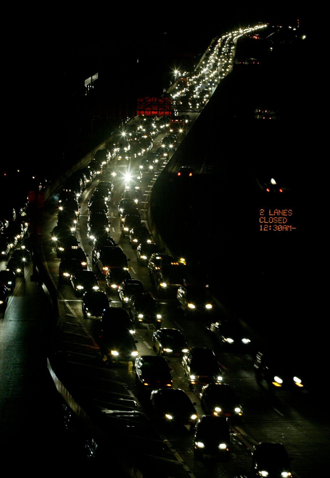 Fotogalerie / Uběhlo 15 let od masivního výpadku elektřiny na severovýchodě USA / Výročí / 14. 8. 2003 / Reuters / 10