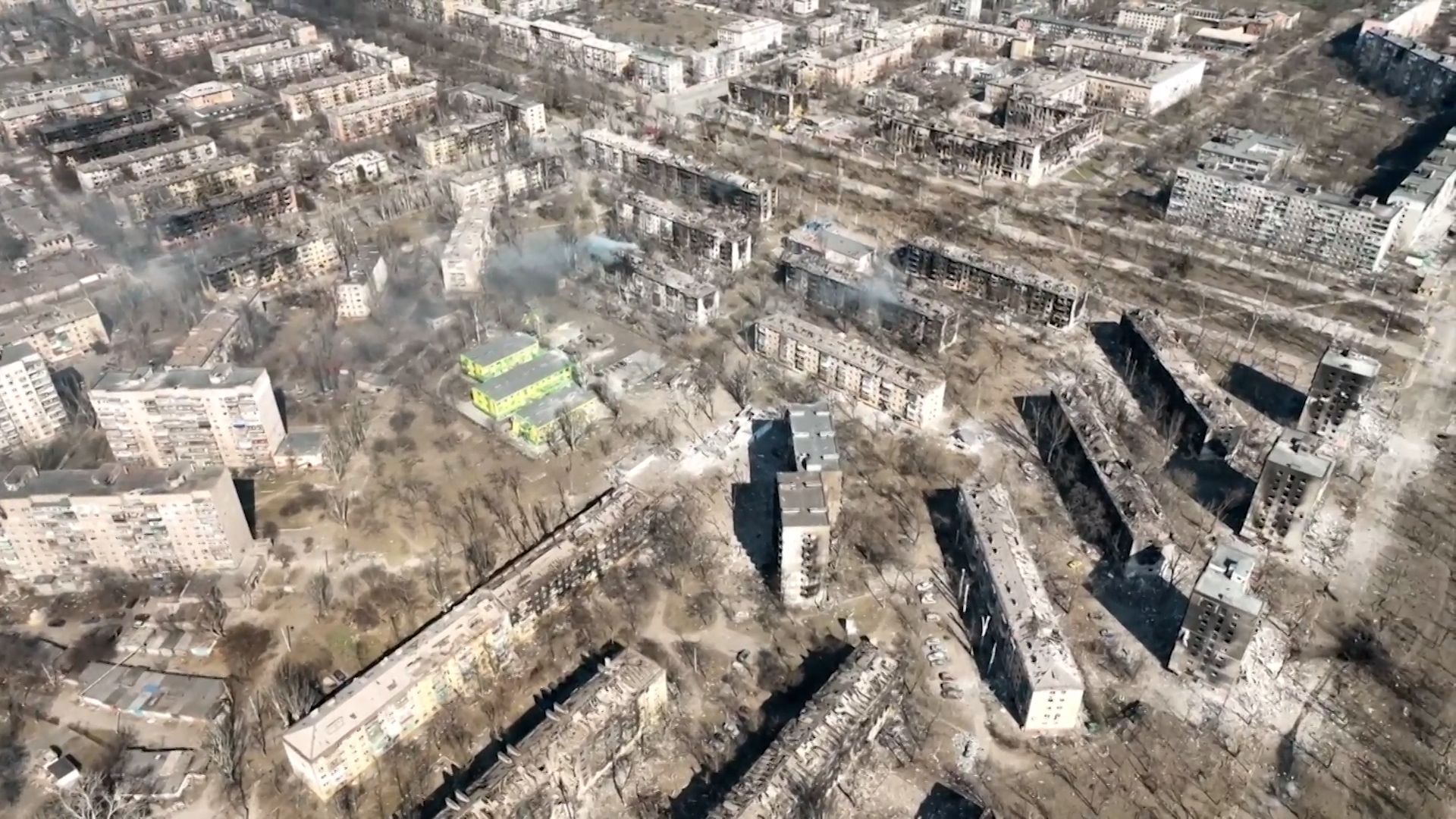 Zničený Mariupol
