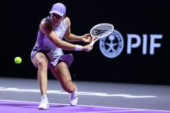 Kruté debakly pro Američanky. Turnaj mistryň odstartovaly dvě smrště