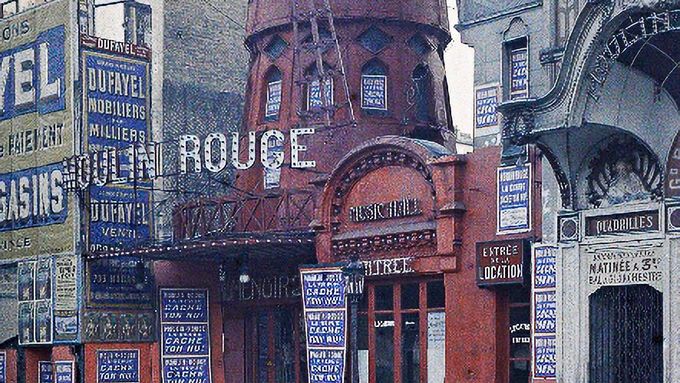 Moulin Rouge před 100 lety. Barevné fotky Paříže nadchnou milovníky starých časů