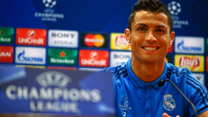 Cristiano Ronaldo na tiskové konferenci před duelem v Římě