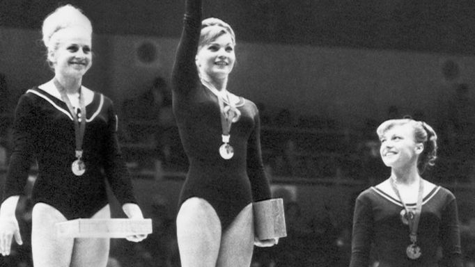 Věra Čáslavská, Larissa PETRIKOVÁ, Natalia KUČINSKÁ, Mexiko 1968