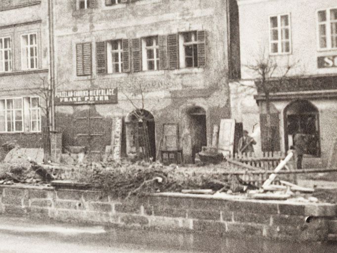 Před 130 lety Karlovy Vary devastovala povodeň, která stála život i slavného starostu. Zvětšenina dobového snímku.