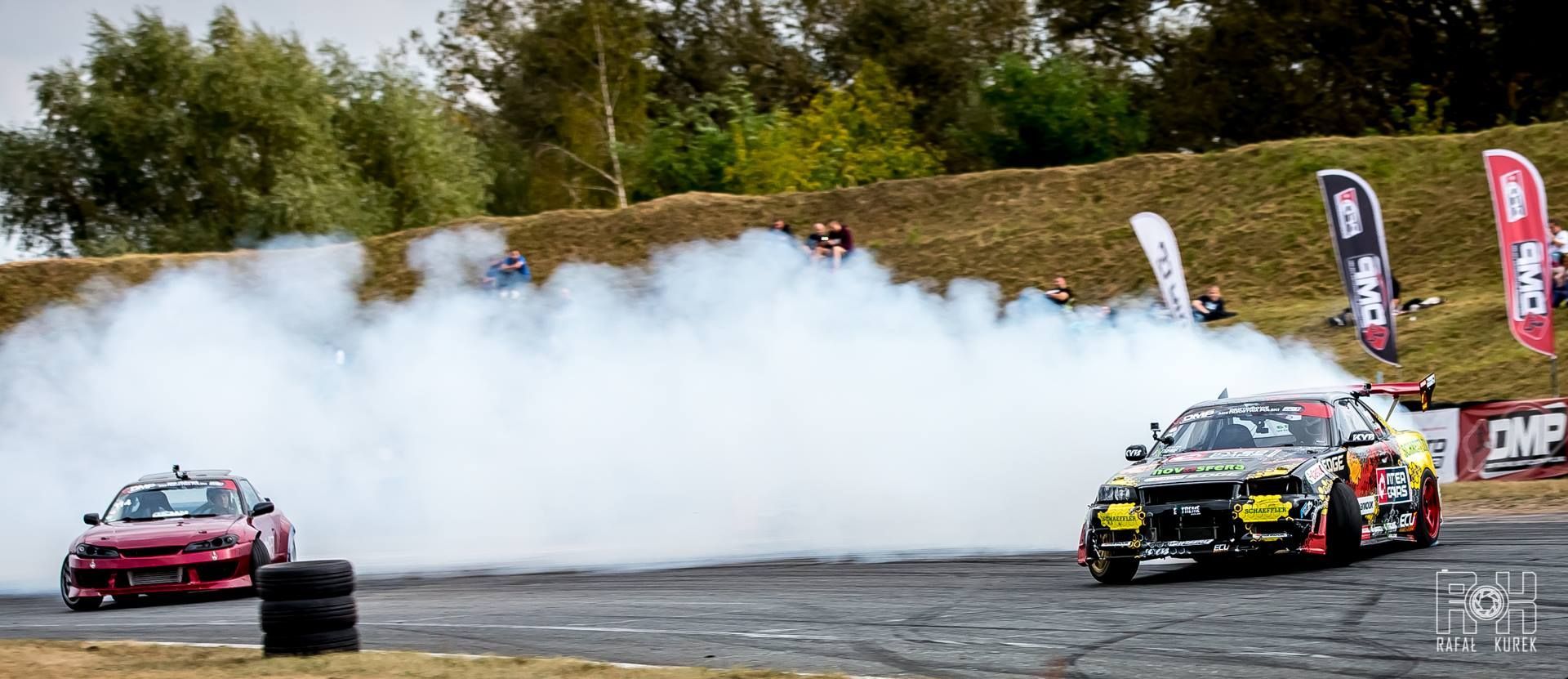 Bart Ostalowski dvě auta v driftu