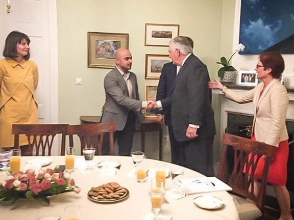 Mustafa Najom během setkání s americkým ministrem zahraničí Rexem Tillersonem (vpravo) v Kyjevě v červenci 2017. 