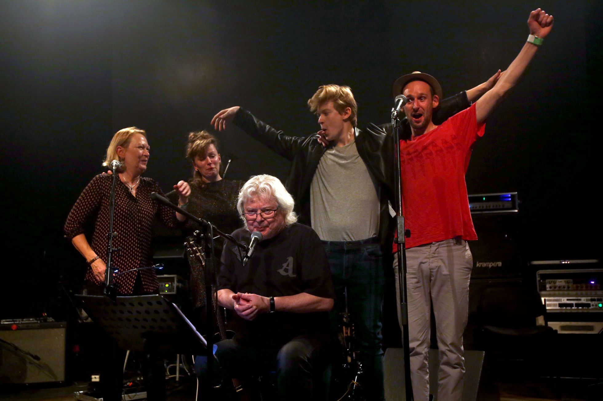 Nechte zpívat Mišíky!