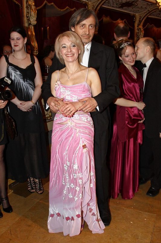 Ples v Opeře 2011 - Veronika Žilková a Martin Stropnický