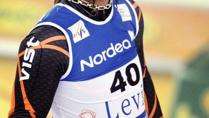 Český sjezdař Filip Trejbal po dojezdu slalomu v Levi.