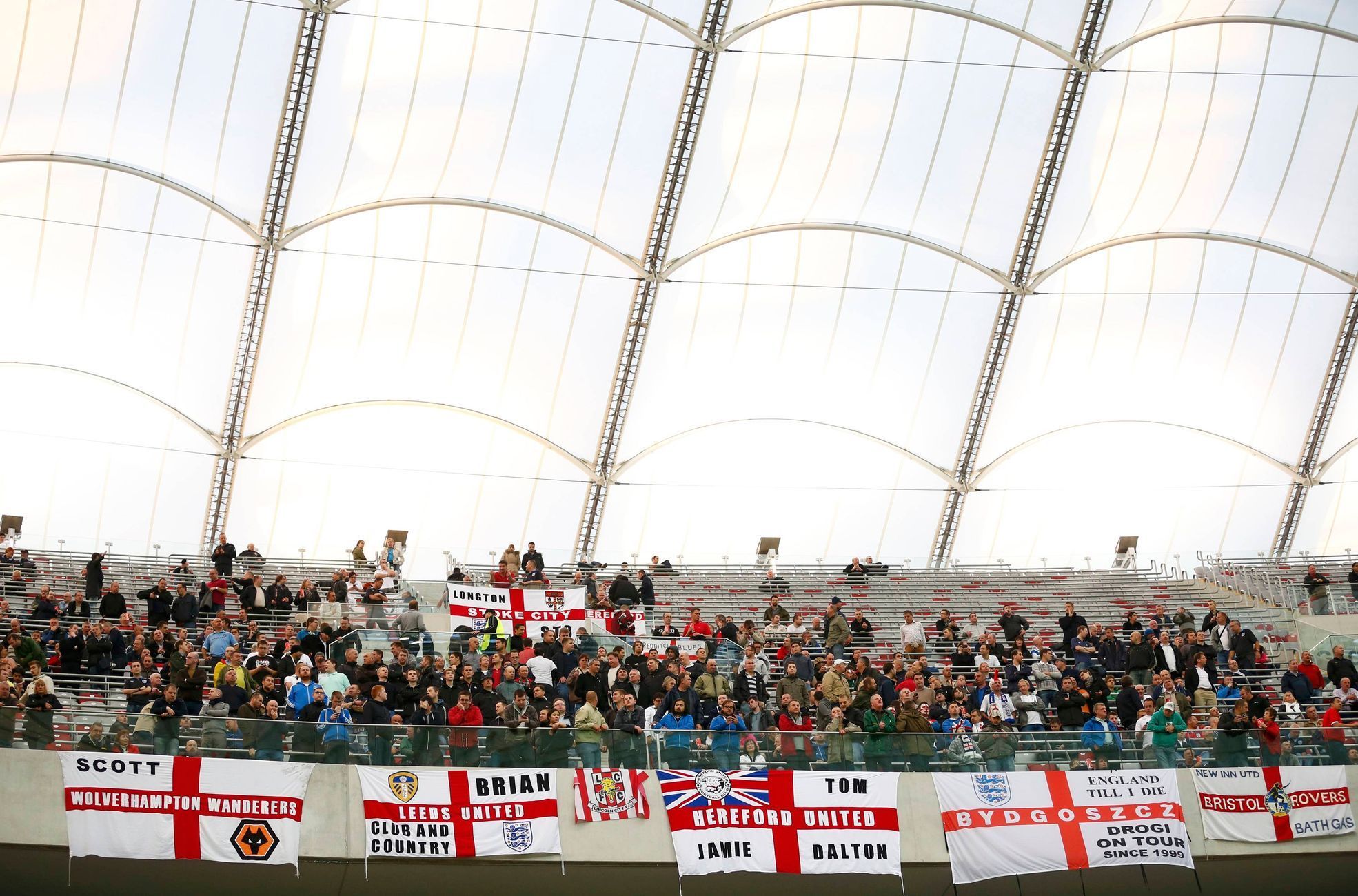 Poláci v dohrávce odloženého utkání kvalifikace na MS 2014 remizovali s Anglií 1:1