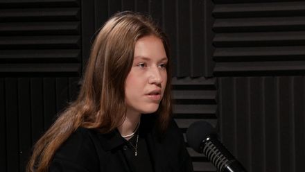 "Děti to berou jako džus." Kratom se na školách vymyká kontrole, varuje adiktoložka