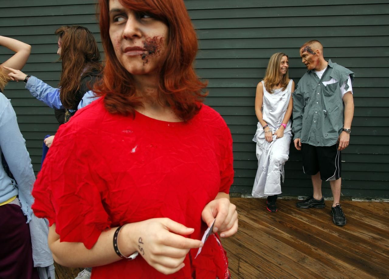 OBRAZEM: Prohlédněte fotografie z bizardního závodu zombies