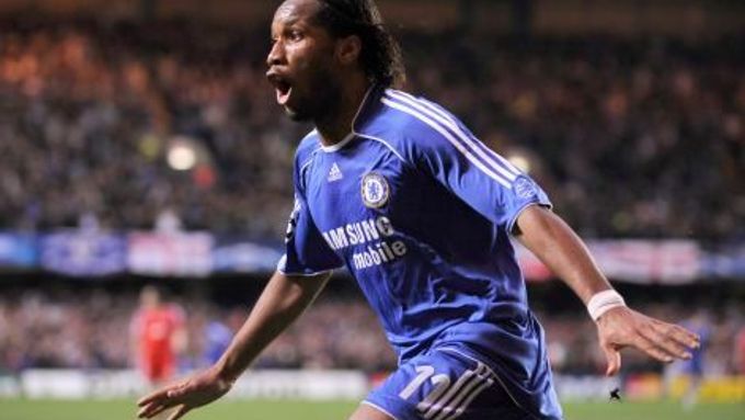 Afričtí mladíci touží po angažmá v Chelsea. Chtějí být třeba jako Didier Drogba