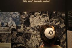 Před 70 lety propukla Kristallnacht, počátek konce Židů