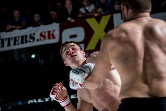 GCF 30: Galavečer MMA (ultimátní zápasy)