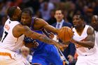 Skvělý Durant v NBA překonal bodovou sérii Jordana