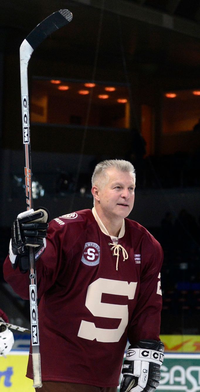 Bývalý hokejový útočník Jiří Hrdina v dresu HC Sparta Praha (2013).