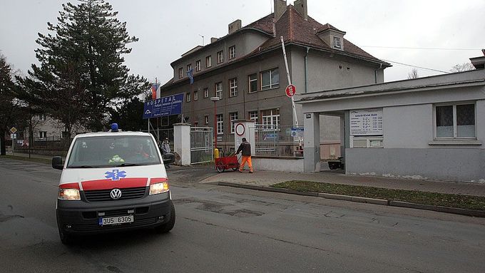 Jedna z ohrožených nemocnic - Roudnice nad Labem.