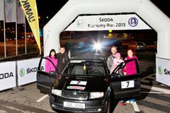 2,6 litru benzinu na 100 km. Tak jezdí vítěz ekorallye