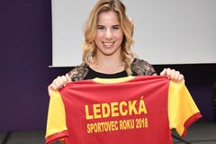 Ledecká ovládla anketu o nejlepšího armádního sportovce roku