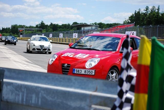 alfa romeo giulietta 6