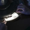 Výroba šperků z granátů, firma Granát Turnov