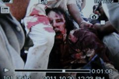 Rebelové dobyli Syrtu a usmrtili Muammara Kaddáfího